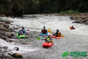 costa rica kayaking groiup