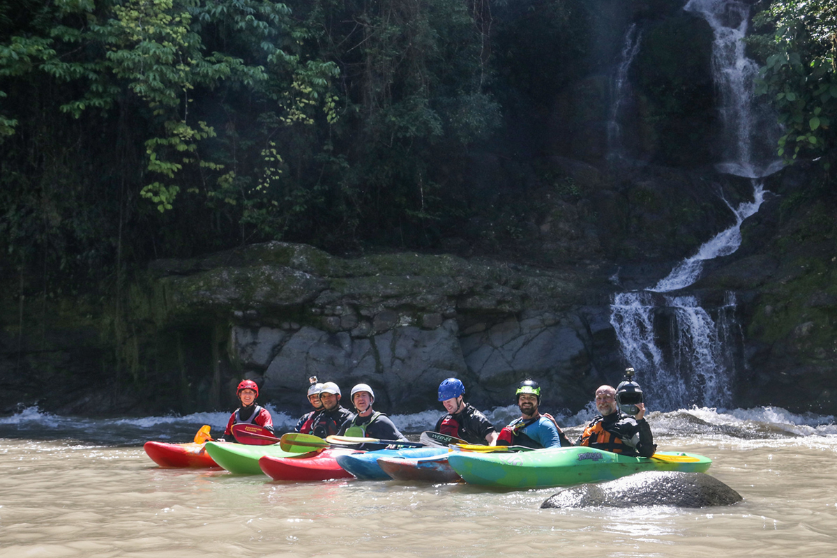 Kayak Broup